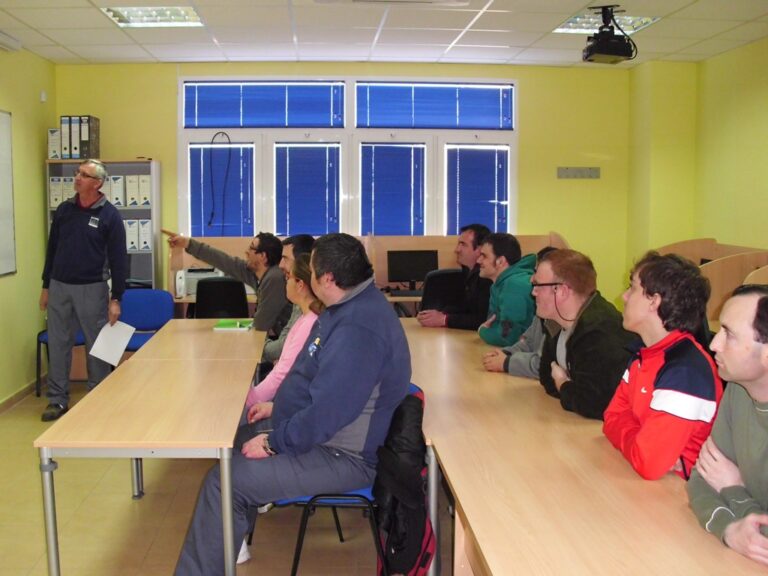 Fundación Cadisla forma en Tomelloso a auxiliares en agricultura, viveros y jardines