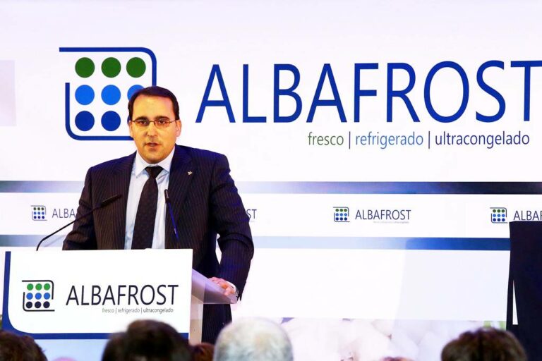 Pedro Palacios destaca el compromiso de Globalcajacon el sector agroalimentario  con el apoyo a Albafrost