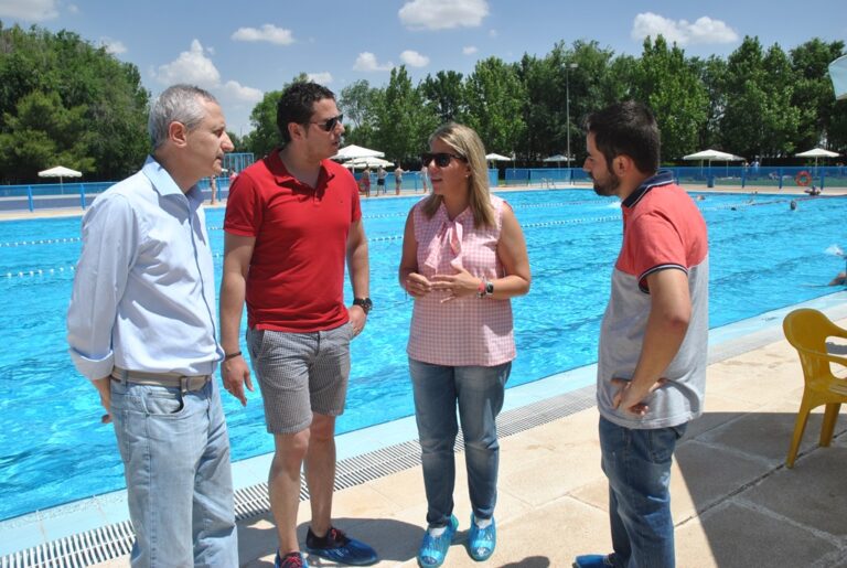 Abiertas al público las instalaciones de la piscina de verano de Tomelloso