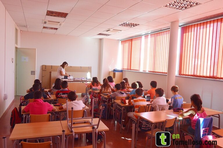 Comienza el curso en Tomelloso sin casetas prefabricadas en el colegio Félix Grande