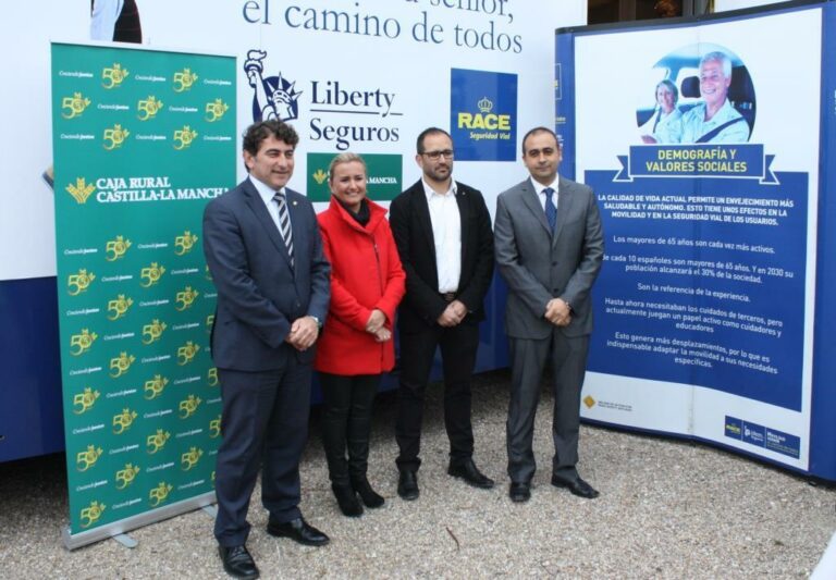 Caja Rural Castilla-La Mancha colabora junto al RACE en un programa de prevención de atropellos en vías urbanas