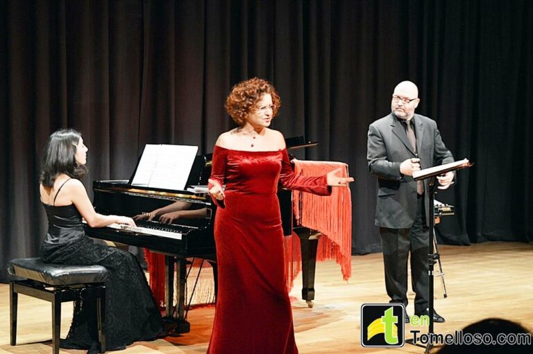 La Canción Lírica Española divierte al público de Tomelloso
