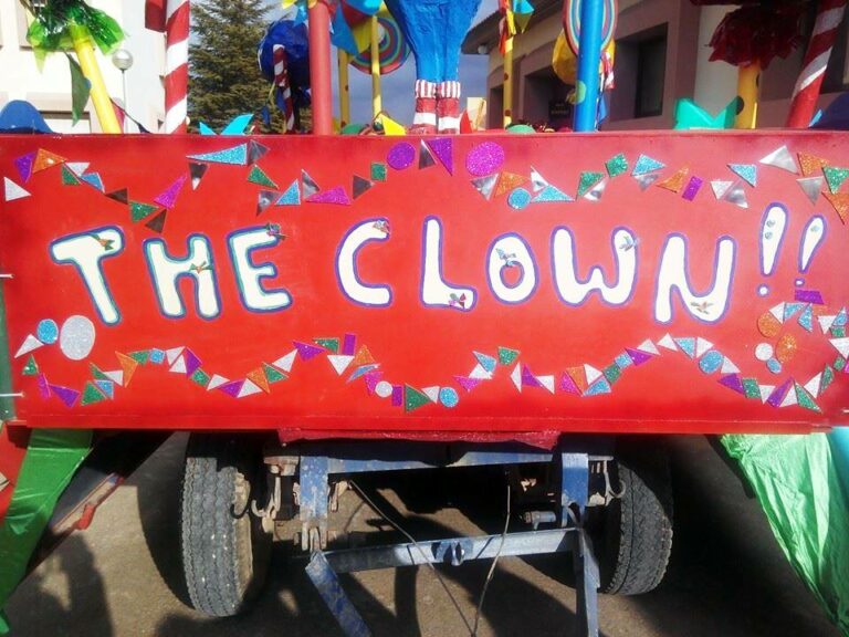 AFAS realiza la carroza de carnaval del AMPA Miguel de Cervantes de Tomelloso