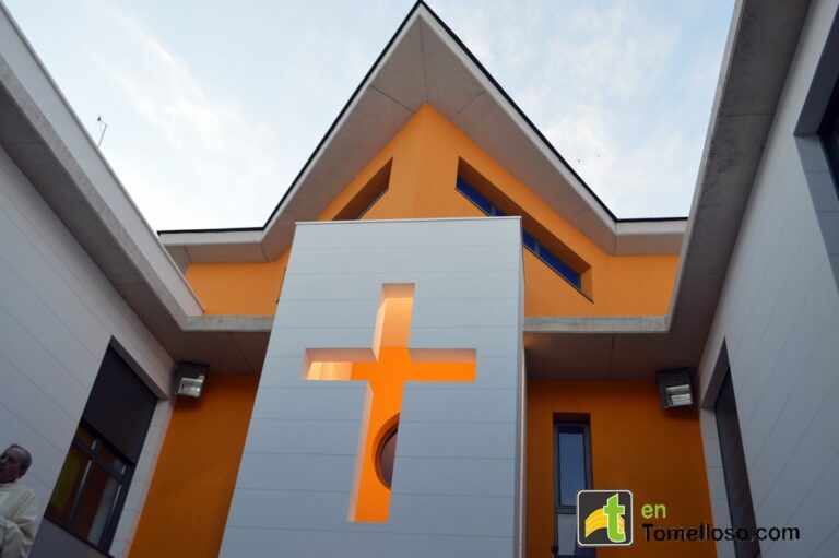 La Asunción inaugura su Casa Parroquial: “Un centro de hoy para el Tomelloso de hoy”