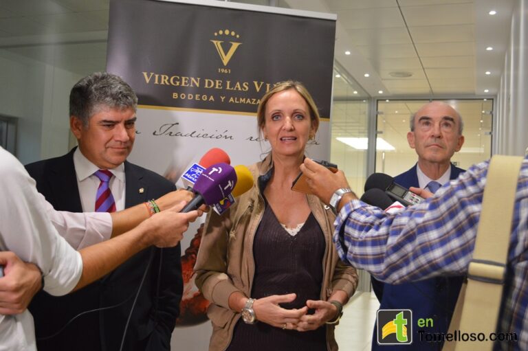 Casero en Tomelloso: “Castilla-la Mancha ha pulverizado de nuevo su récord de exportaciones”