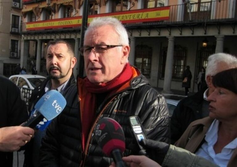 IU centrará su campaña en “mirar a los trabajadores a la cara”