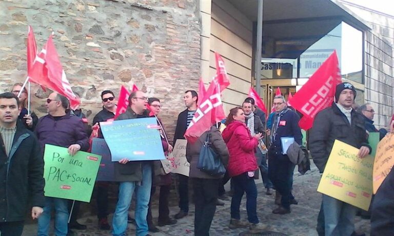 CC OO exige un “trato equivalente” para todos los trabajadores agrarios