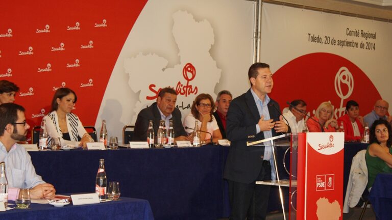 El Comité Regional del PSOE aprueba el calendario de Primarias y García-Page hace oficial su candidatura