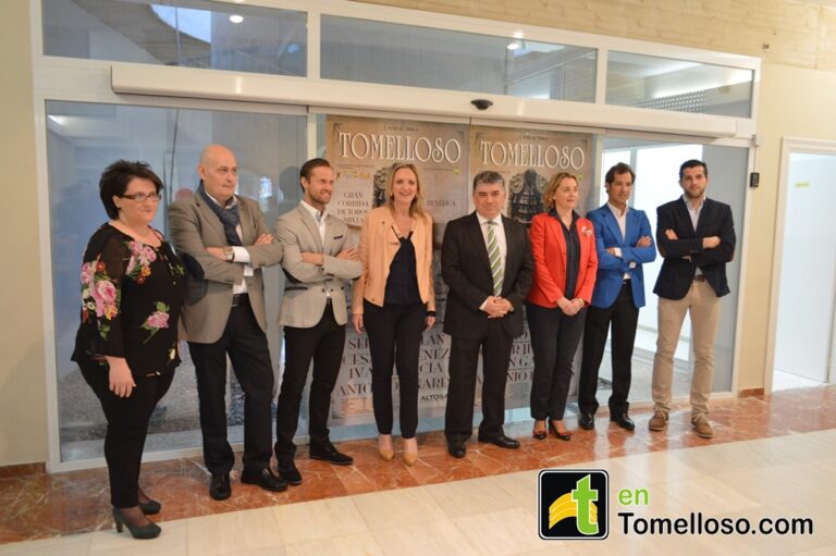 Presentada la III Corrida Solidaria que organiza Por Naturales y la Peña Taurina de Tomelloso