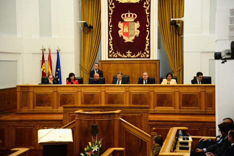 Este jueves quedó constituido el Parlamento de Castilla-La Mancha