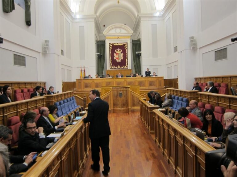 Según una encuesta de ABC, el PP tendrá mayoría absoluta en las próximas autonómicas