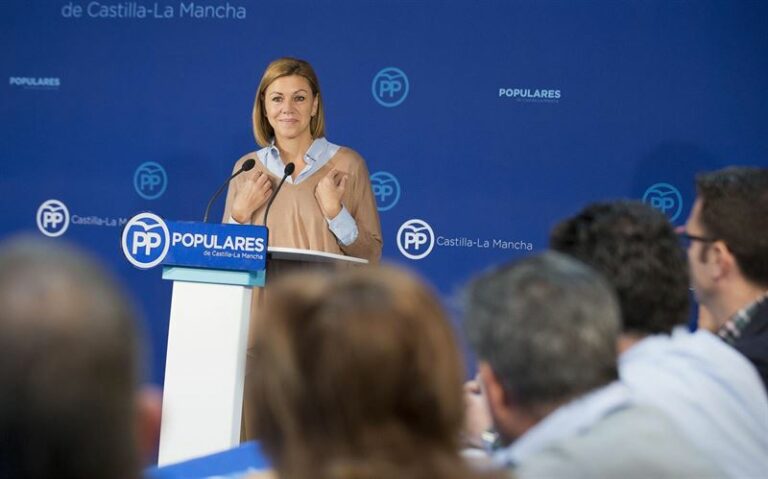 Cospedal ve “ruin” que la Junta “elimine los avances” en la sanidad