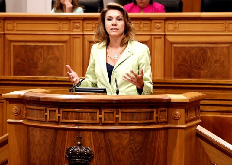 Cospedal insta a PSOE a conseguir unos Presupuestos consensuados