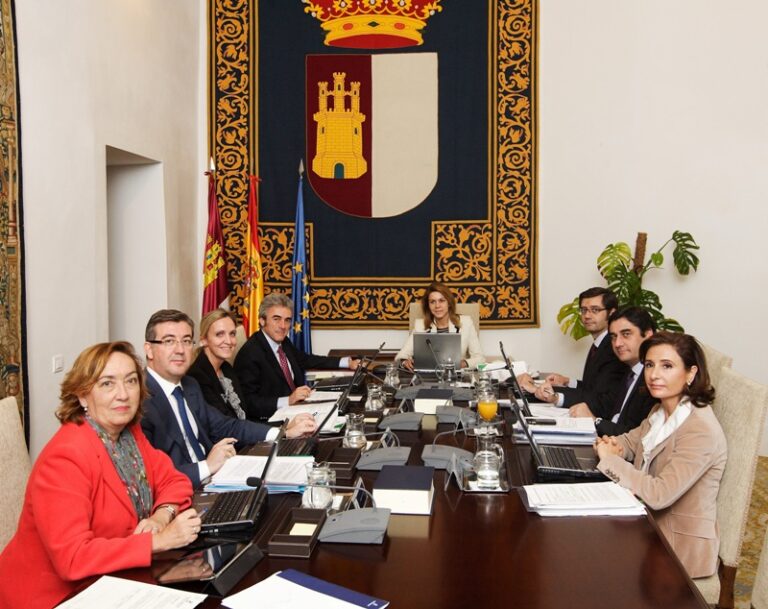 C-LM destina 10 millones a acciones de formación para desempleados