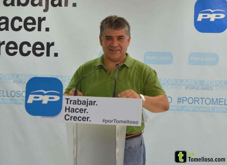 Cotillas: “Esta creciendo el empleo y bajando el paro y lo estamos haciendo desde los gobiernos del PP”