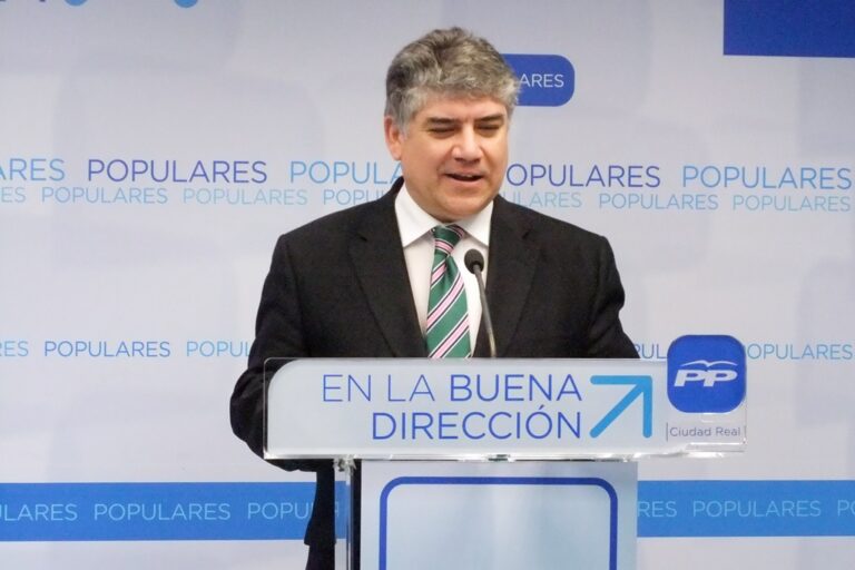 Cotillas celebra que los ciudadanos sigan apoyando al PP