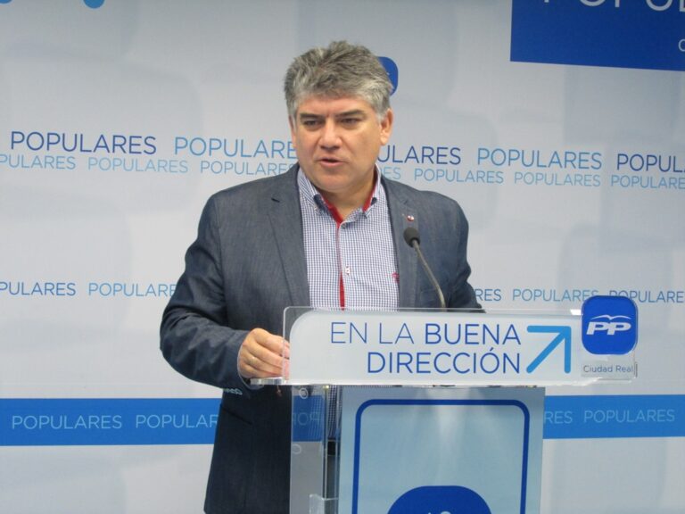 Cotillas: “El Gobierno socialista de Page es el mayor enemigo que tiene el campo en Castilla-La Mancha”
