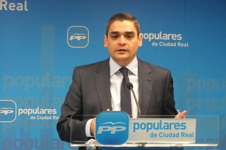 Marín critica la actitud “autoritaria, radical, arrogante y partidista” del equipo de Gobierno socialista