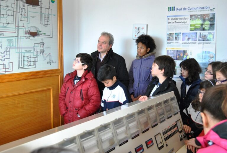 Con una visita a la EDAR finalizan las actividades del ciclo del agua de la Agenda 21 Escolar