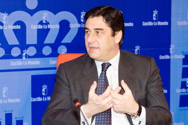Echániz anuncia que C-LM contará con un nuevo acelerador lineal para pacientes oncológicos