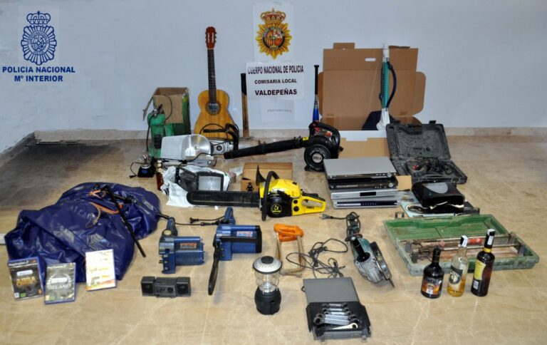 Desarticulada en Valdepeñas una red que desvalijaba casas de campo