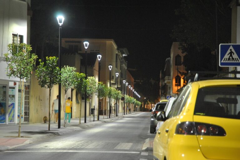 El Ayuntamiento invierte 52.205 euros en mejorar la eficiencia energética en 11 calles de Tomelloso