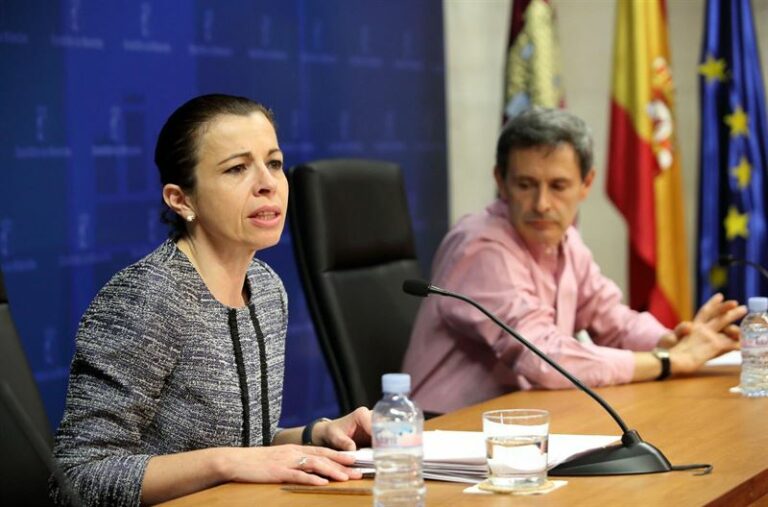 Los comedores escolares abrirán a 3.744 niños en situación desfavorecida