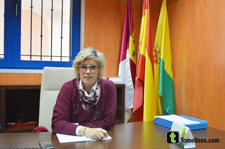 Esther Belló califica de “muy positiva” la Campaña Navideña del Comercio de Tomelloso