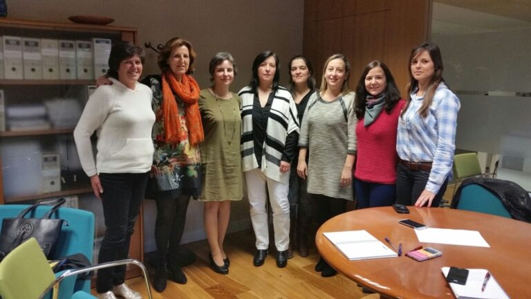 FADEMUR expone sus líneas de trabajo a la directora del Instituto de la Mujer