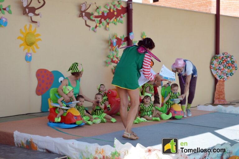 La Escuela Infantil  “Lorencete” de Tomelloso celebra el fin de curso con una multitudinaria fiesta