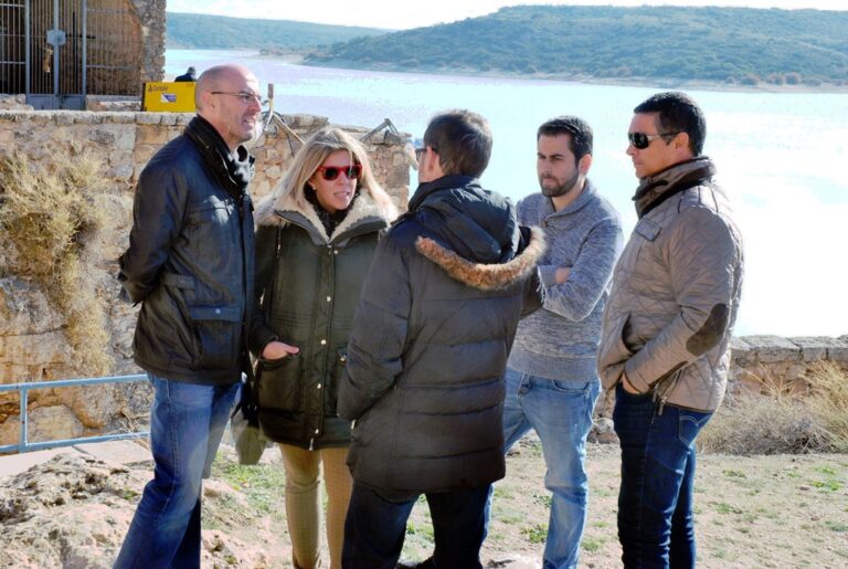 Finalizan las obras de la toma flotante del pantano de Peñarroya