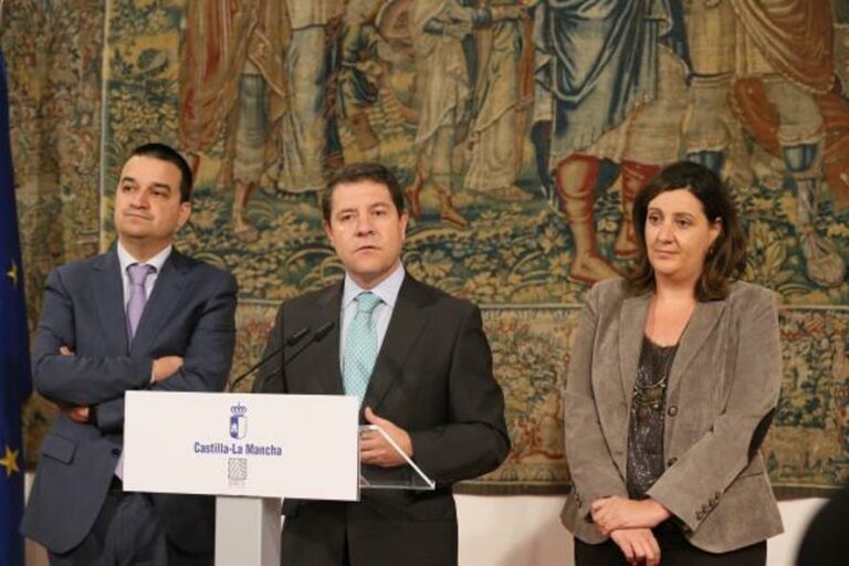 El presidente de Castilla-La Mancha anuncia el anticipo de la convocatoria de ayudas FOCAL para el impulso al sector agroalimentario