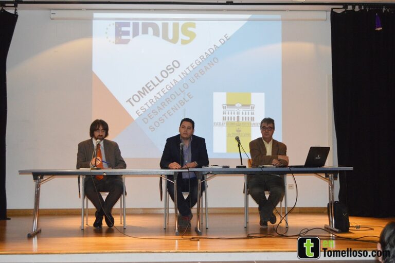 Las asociaciones y colectivos de Tomelloso participan en el Foro Ciudadano de la EIUDUS