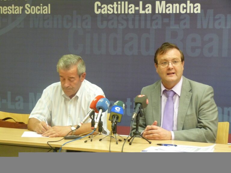 García Ferrer asegura que el nuevo modelo de ayuda a domicilio es más justo, equitativo y universal