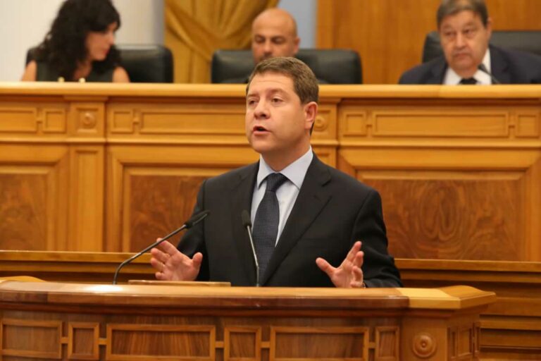 García-Page: “Elcogas tiene futuro y estoy convencido de que vamos a salvarla”