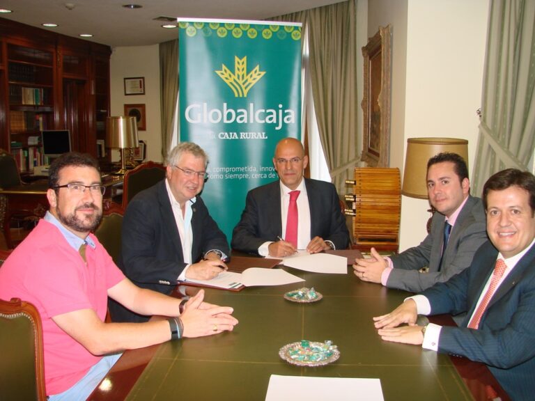 Renovado el convenio entre Globalcaja y el Colegio de Enfermería de Ciudad Real