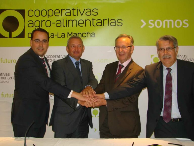 Cooperativas Agro-alimentarias y Globalcaja amplían su ámbito de colaboración