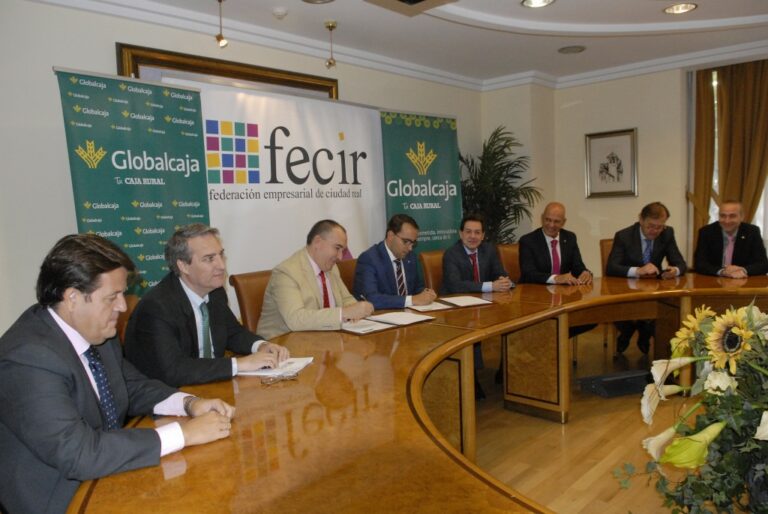 Globalcaja y la Federación Empresarial de Ciudad Real han suscrito un convenio de colaboración