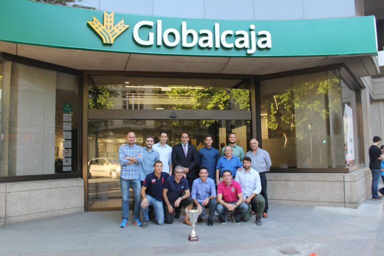 Pedro Palacios felicita al Globalcaja Futbol Sala al haber logrado el campeonato