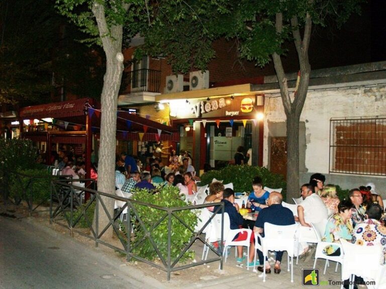 Presentados los “Viñadores 2013” y “Tomelloseros Ausentes” de la Feria y Fiestas