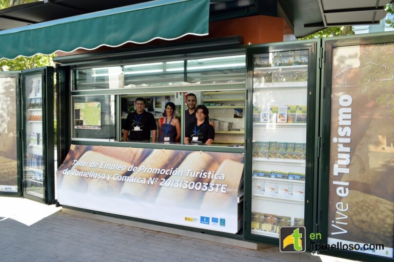 Un Punto de Información Turistica, fruto de la colaboración del Ayuntamiento de Tomelloso y Fundación Cadisla, prestará servicio durante la Feria