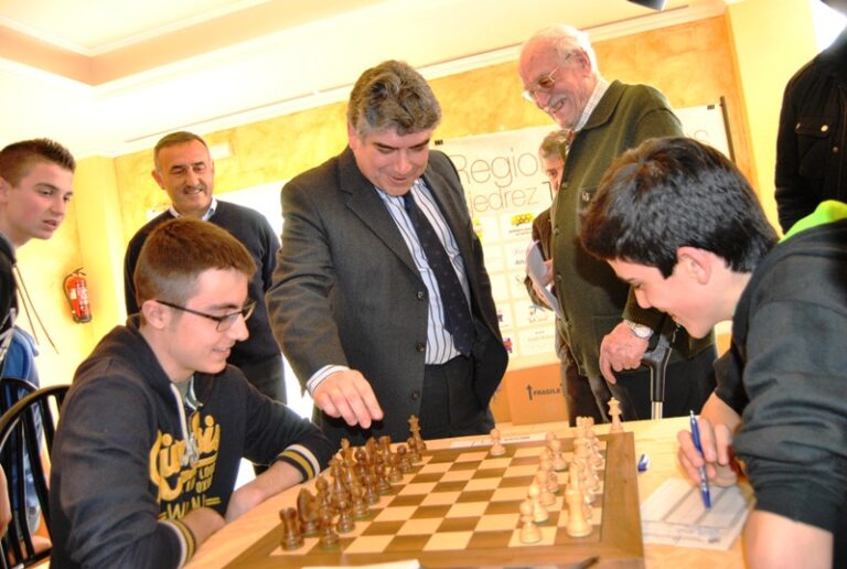 Arranca en Tomelloso el campeonato regional de ajedrez por categorías