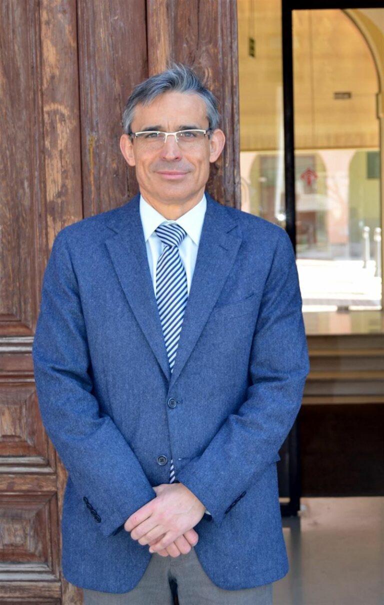 La UCLM convocará 20 plazas de profesorado, 9 de ellas de promoción interna