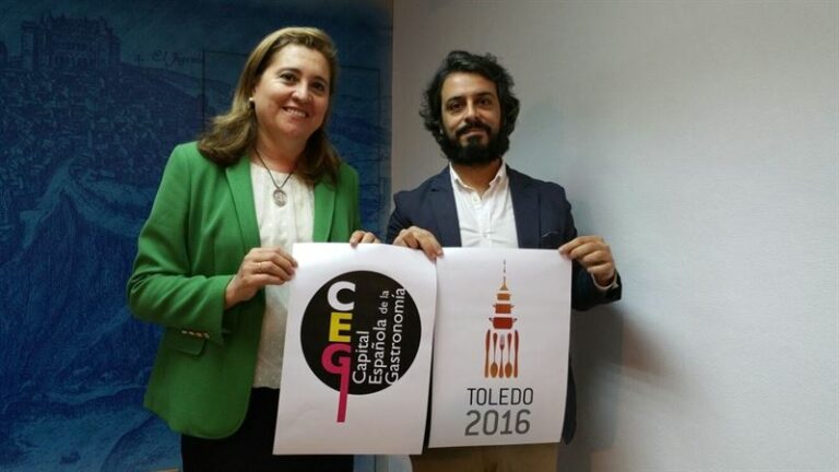 La Catedral de Toledo realizada con utensilios de cocina, logotipo de la Capital Española de la Gastronomía