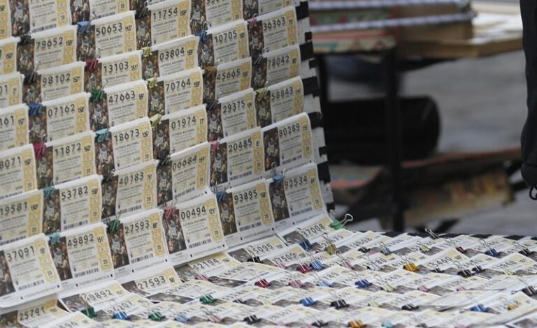 El Sorteo de Navidad repartirá este martes 2.240 millones de euros