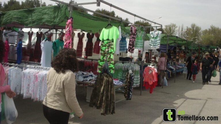 El lunes, festivo, habrá servicio de mercadillo en Tomelloso
