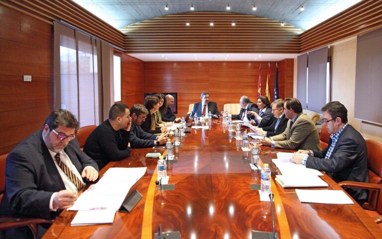 El límite de gasto no financiero de C-LM se aprobará en el próximo periodo de sesiones