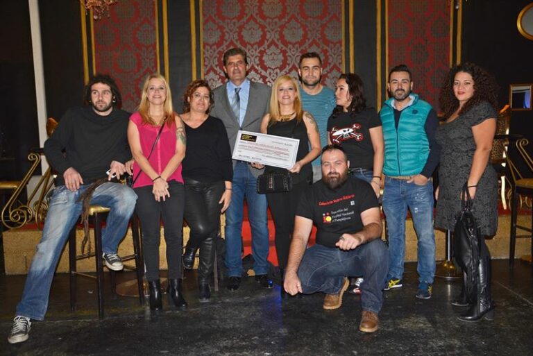 Moteras Solidarias recaudan 7.700 euros para Parapléjicos