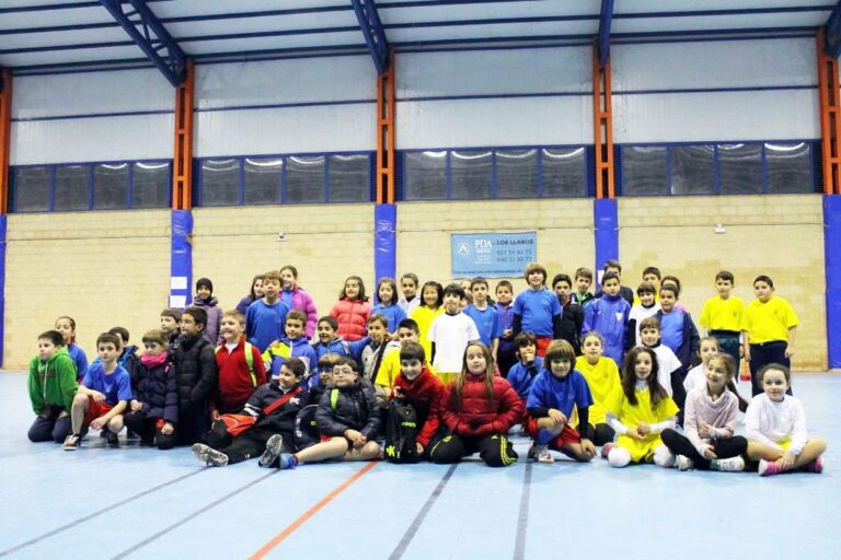 Llanos Del Caudillo acogió la primera jornada de Multideporte de la zona Mancha