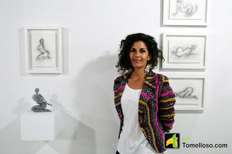 Francisca Braithwaite trae sus “Musas en blanco” a la Sala CICATO de Tomelloso